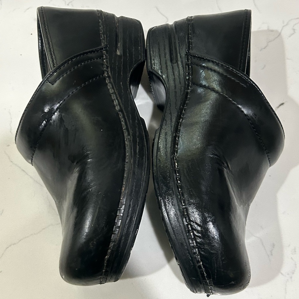 Dansko clogs black size 37